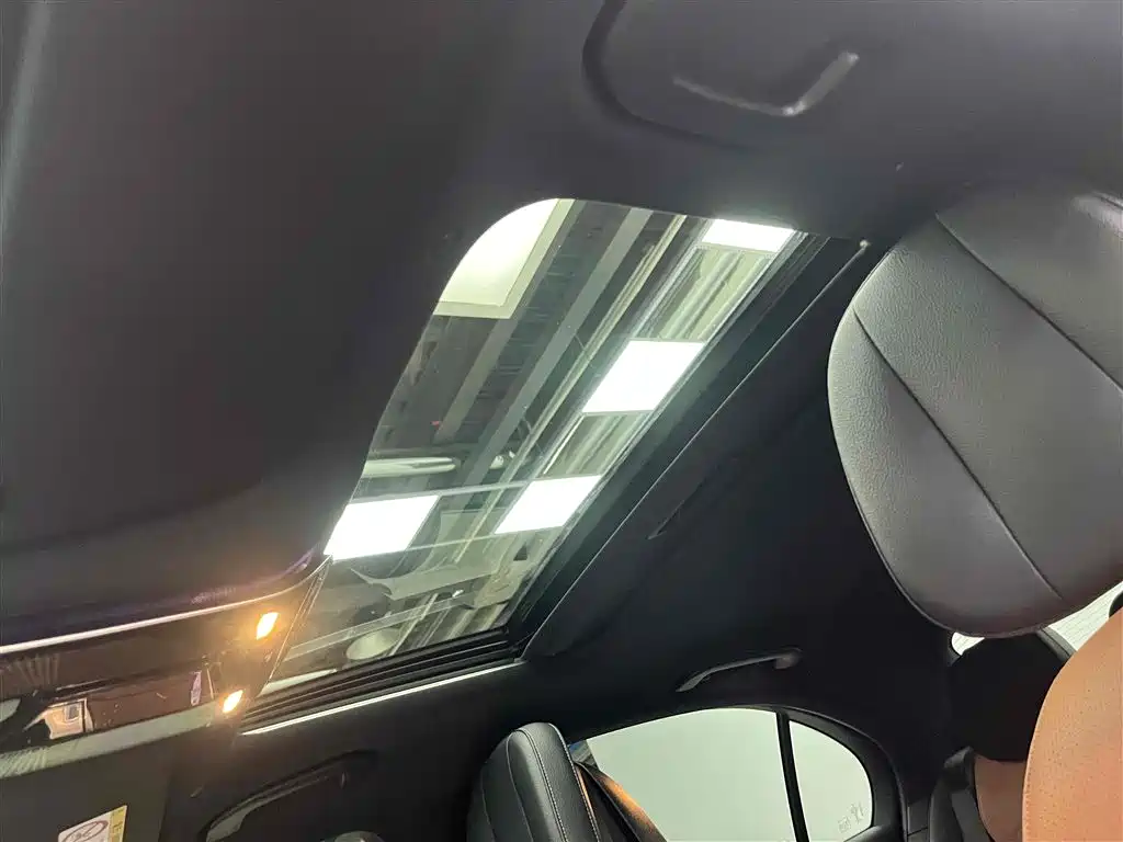 Mercedes-Benz C-Class 2022 C 200 L Sport Version фото 9