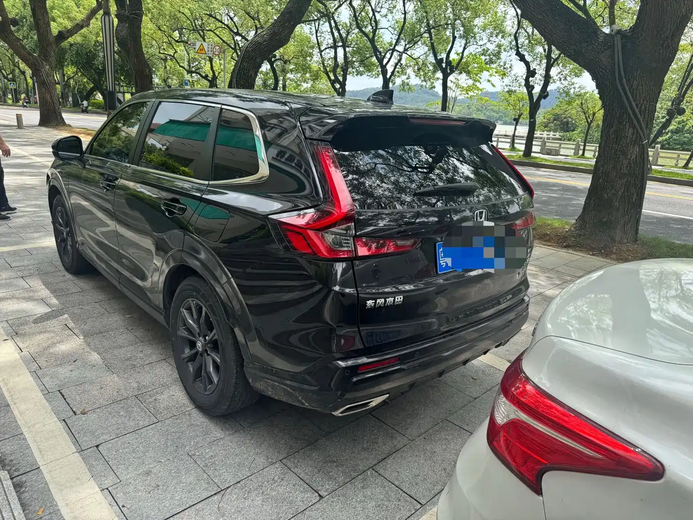 Honda CR-V 2025 2024 2.0L e:HEV 2WD Zhiyi Edition