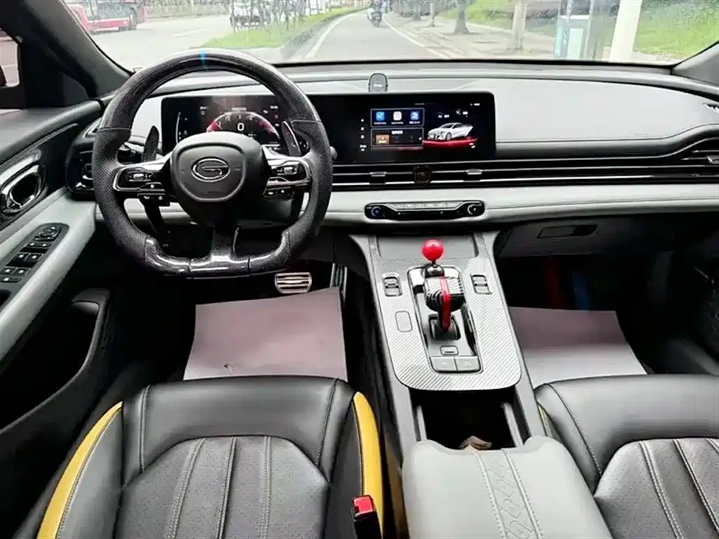 GAC Trumpchi Trumpchi Emkoo 2021 270T DCT J15 Edition фото 5