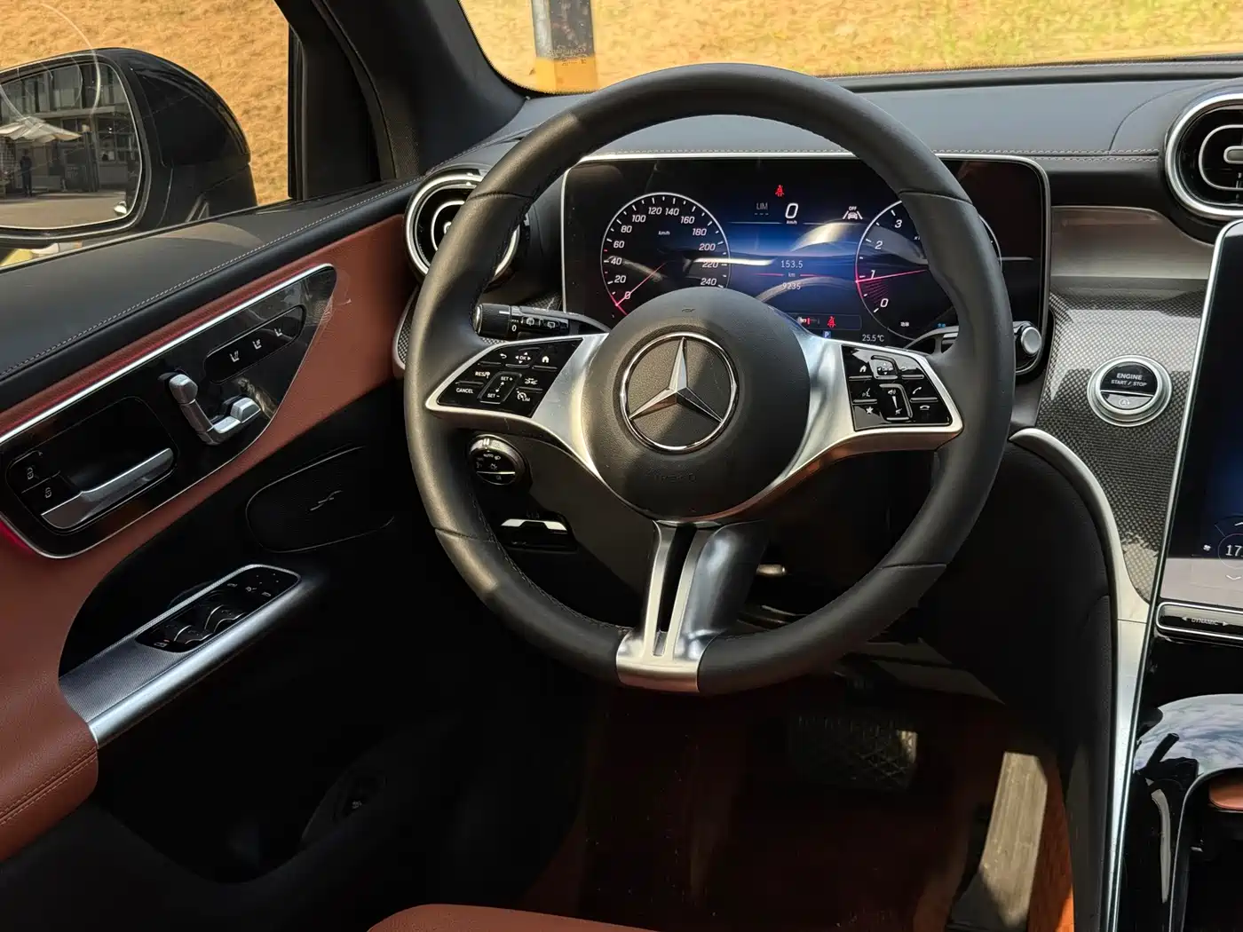 Mercedes-Benz GLC 2026 2026 GLC 260 L 4MATIC Classic Edition