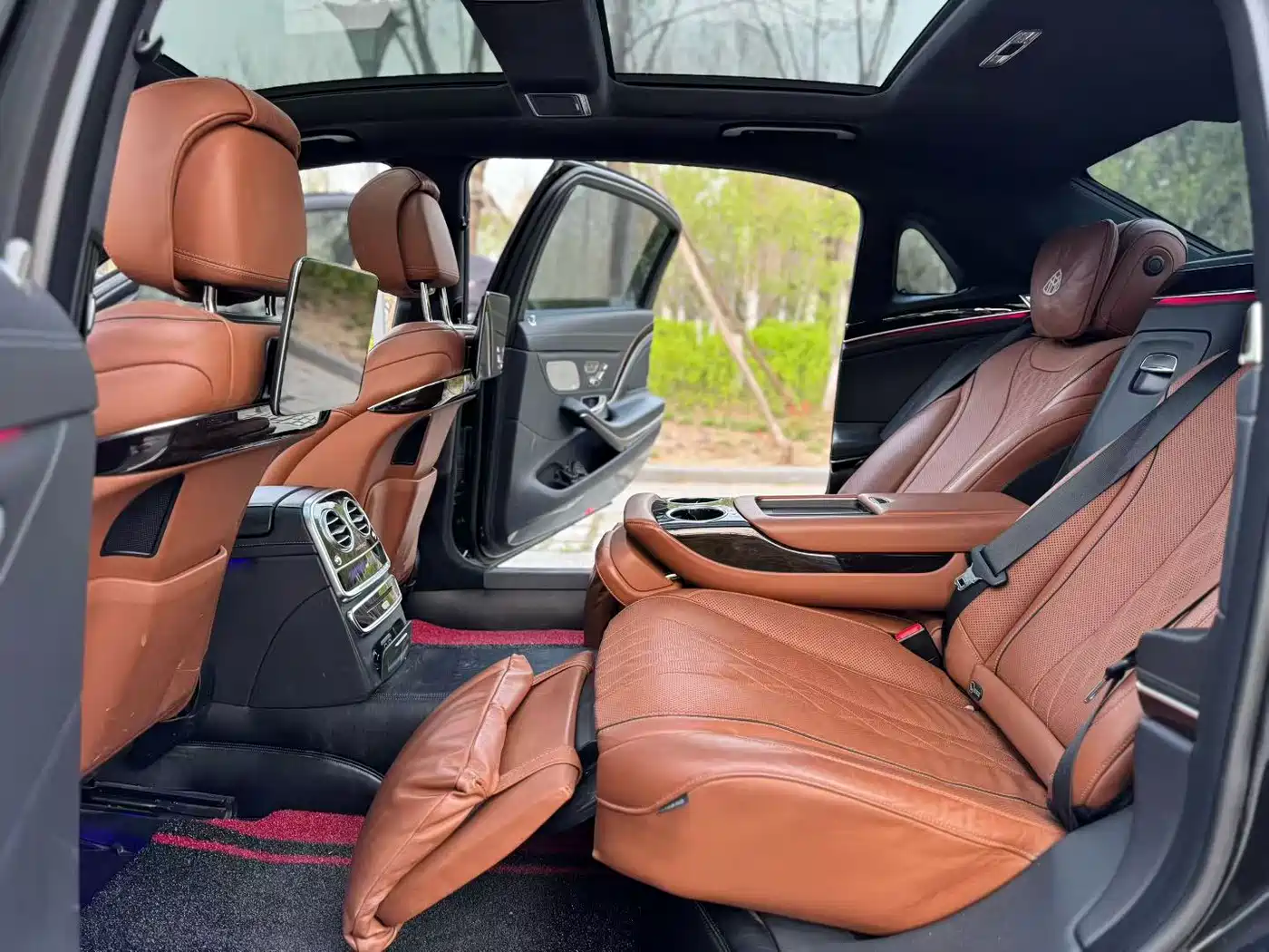 Mercedes-Benz Maybach S-Class 2020 S 450 4MATIC Collector's Edition фото 5