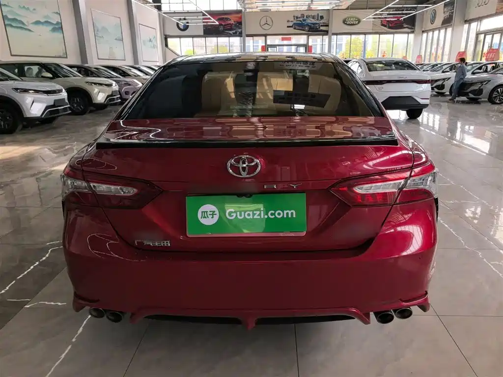 Toyota Camry 2018 2.5S Trend Edition фото 6