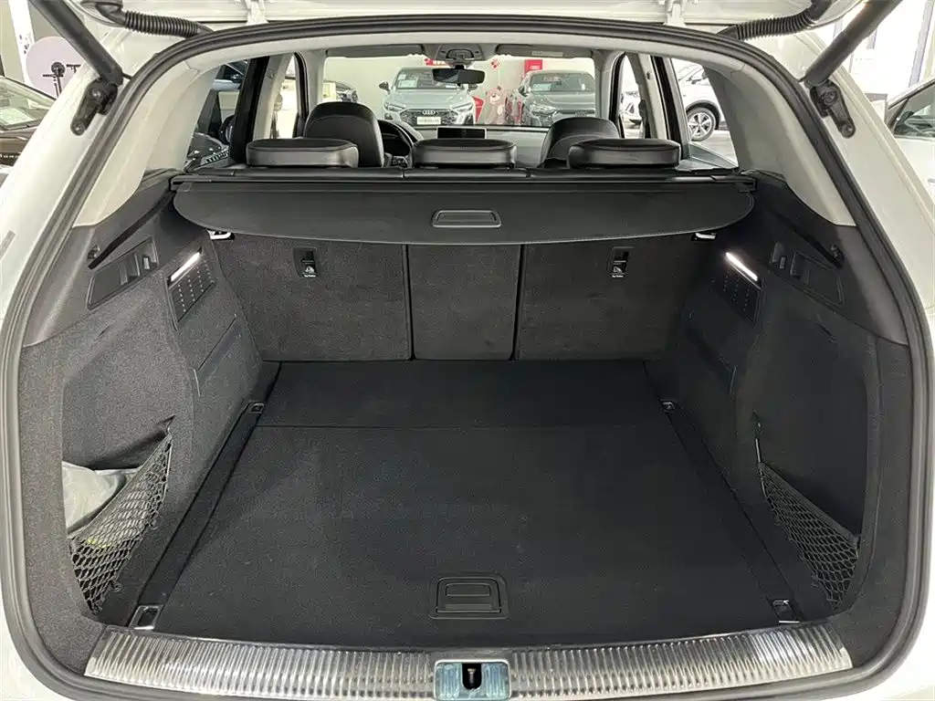 Audi Q5L 2018 45 TFSI Exclusive Fashion (China V) фото 9