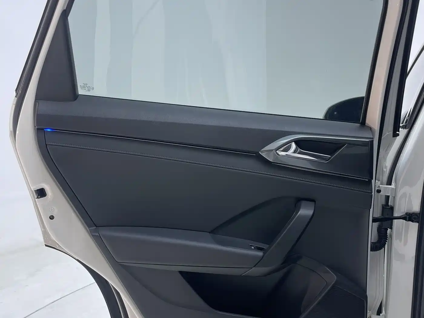 Volkswagen Tharu 2021 280TSI 2WD Luxury Plus фото 22
