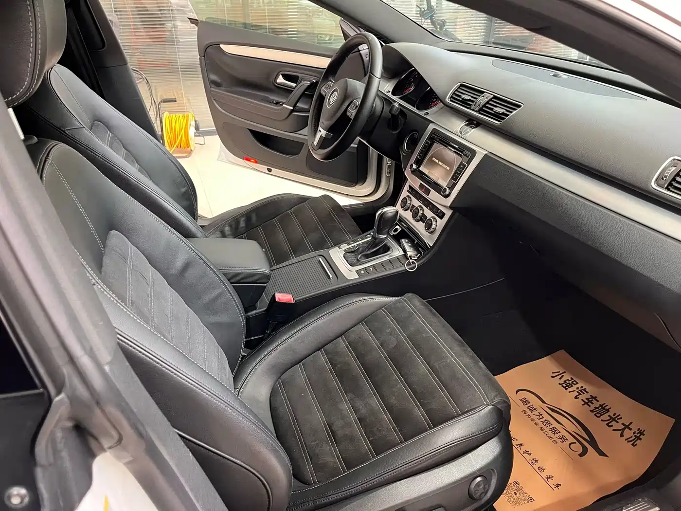 Volkswagen FAW-Volkswagen CC 2015 1.8TSI Luxury фото 6