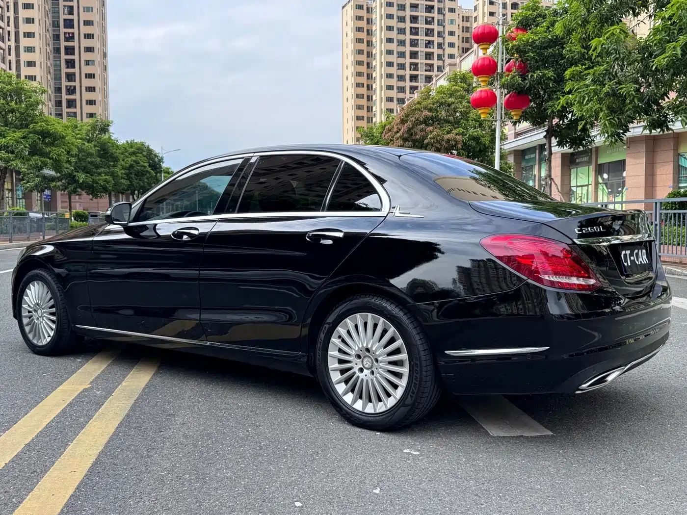 Photo 8 - Mercedes-Benz C-Class