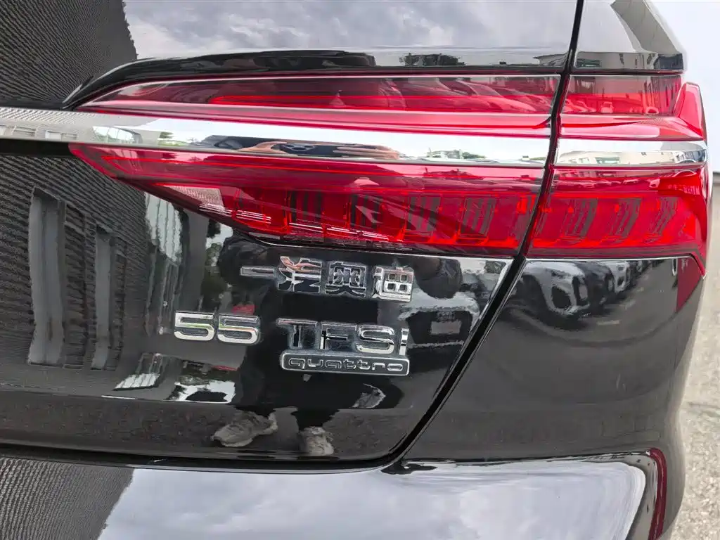 Audi A6L 2024 55 TFSI quattro Exclusive Dynamic фото 17