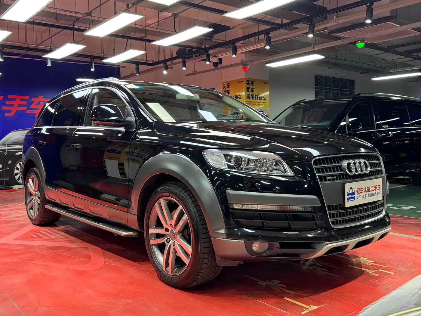 Audi Q7 2010 4.2 FSI quattro Luxury Model фото 3