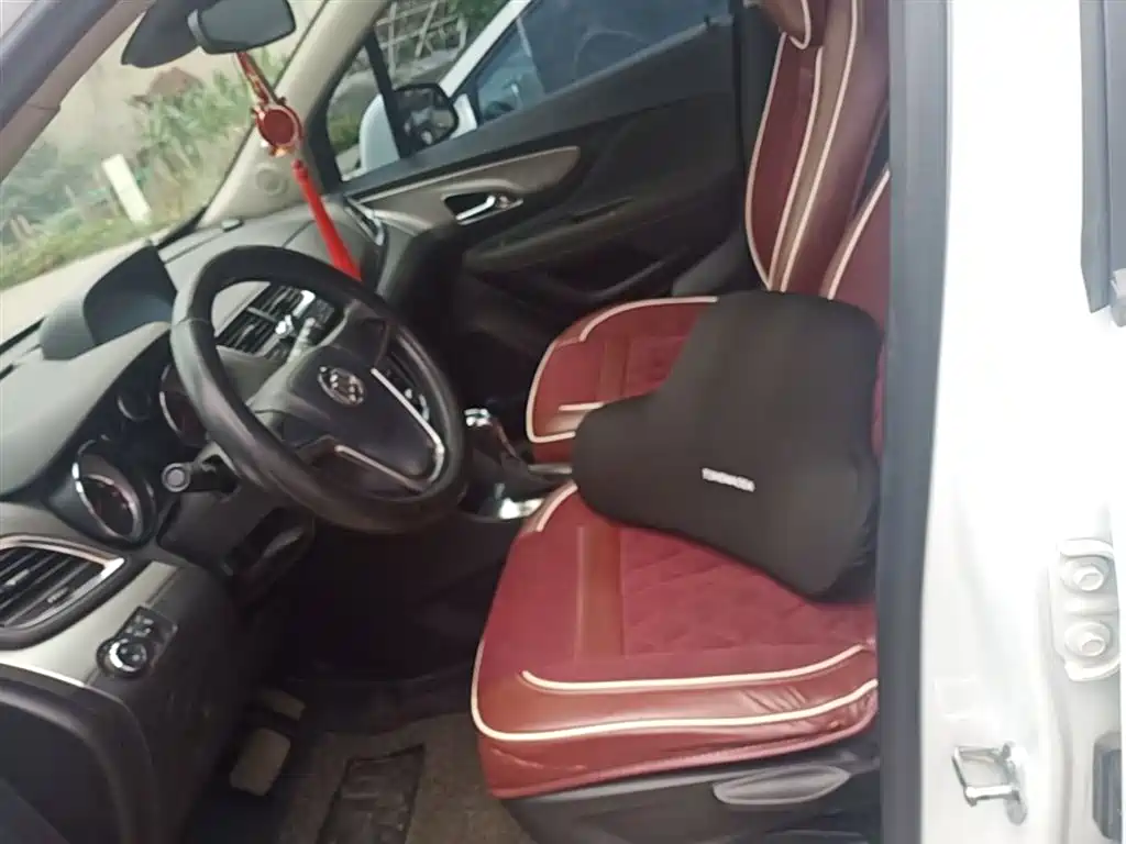 Buick Encore 2015 1.4T Automatic 2WD Urban Elite фото 15
