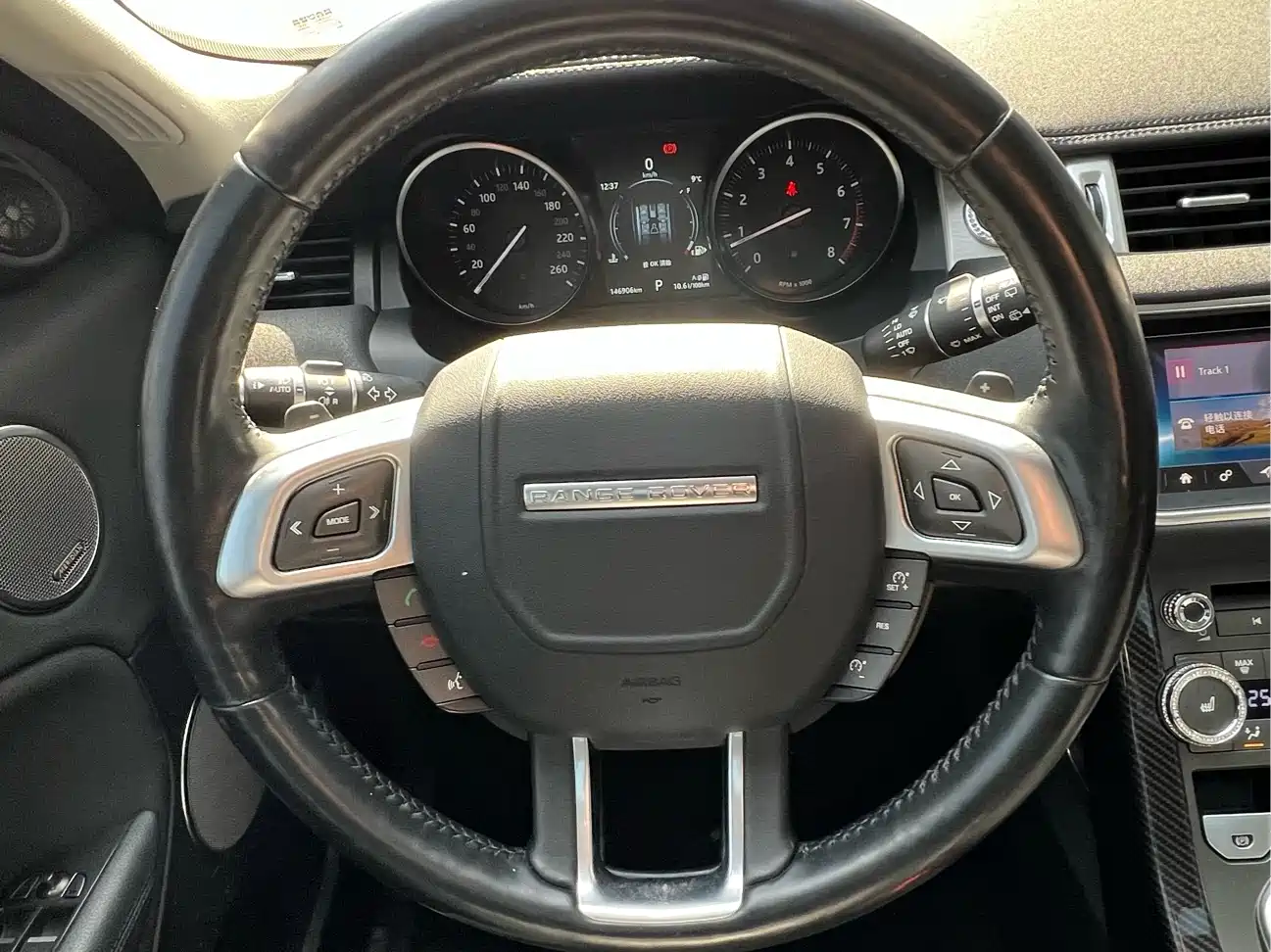 Land Rover Range Rover Evoque 2018 240PS SE Smart Edition фото 12