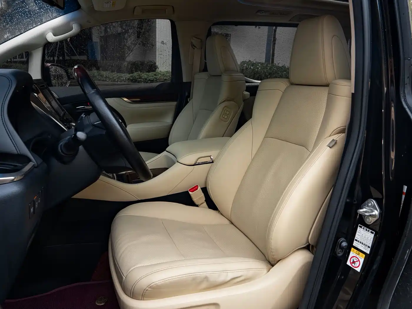 Toyota Alphard 2015 3.5L Luxury Edition фото 4