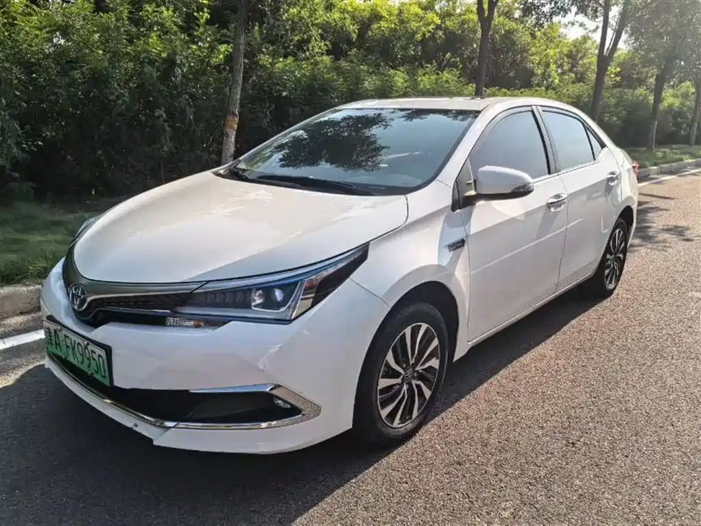 Toyota Corolla Twin Engine E+ 2020 1.8L E-CVT Comfort Edition