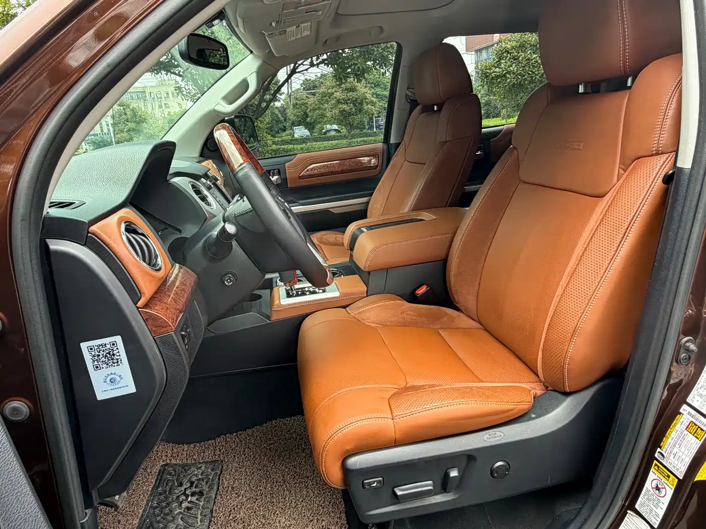 Toyota Tundra 2014 5.7L 1794 Edition фото 7