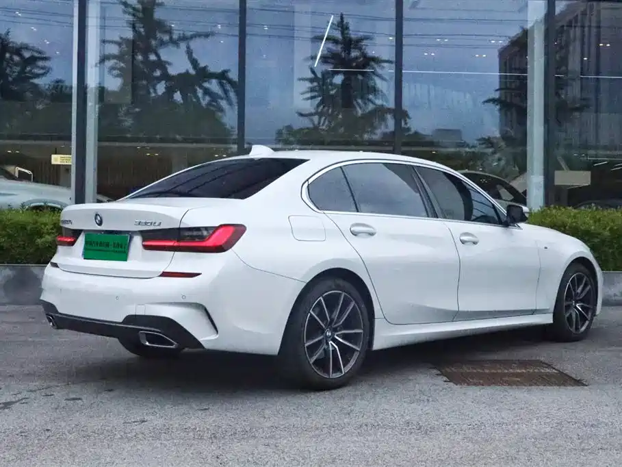 BMW 3 Series 2022 320Li M Sport Package фото 5