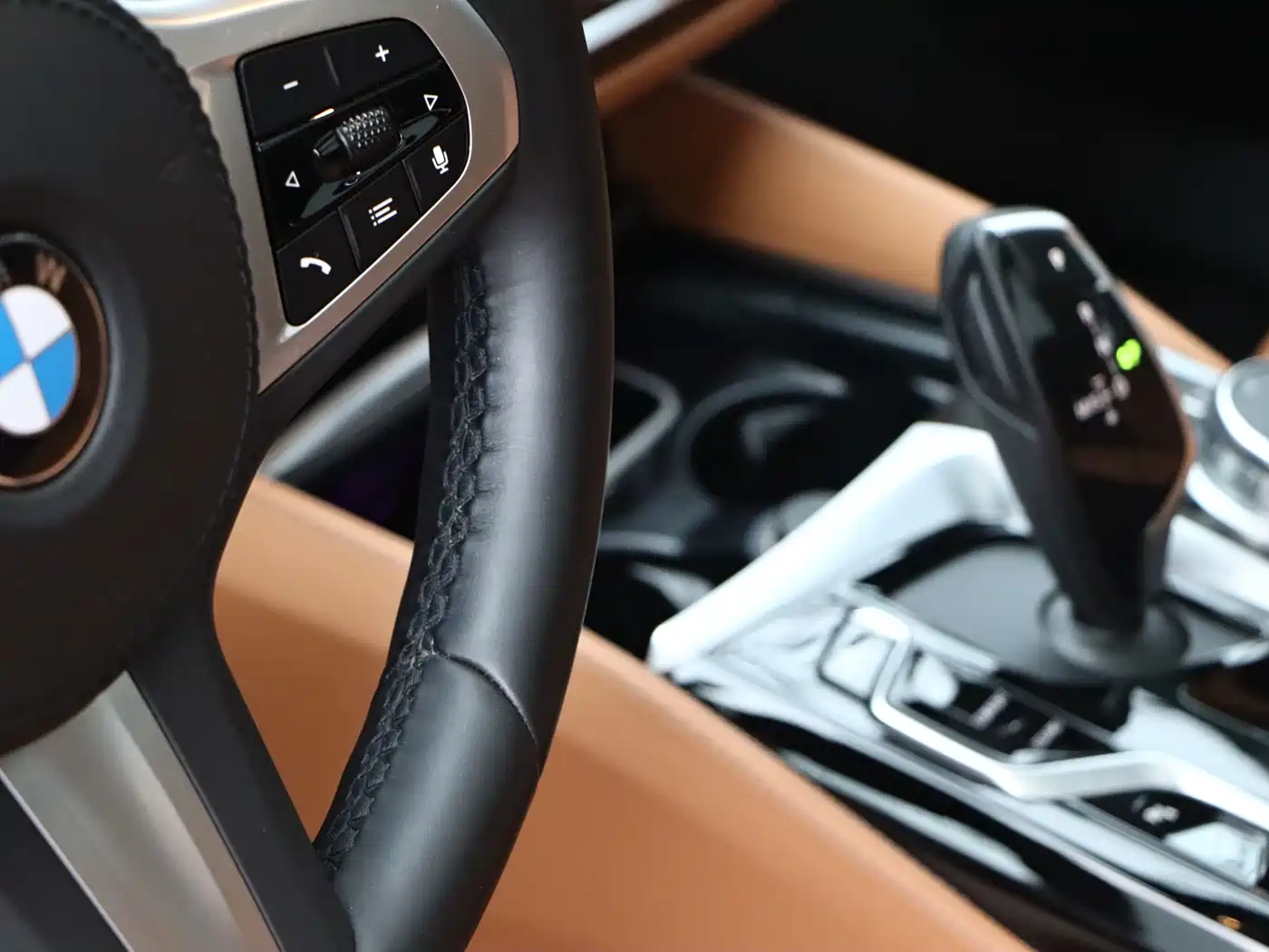 BMW 6 Series GT 2024 630i M Sport Ultimate Package фото 17