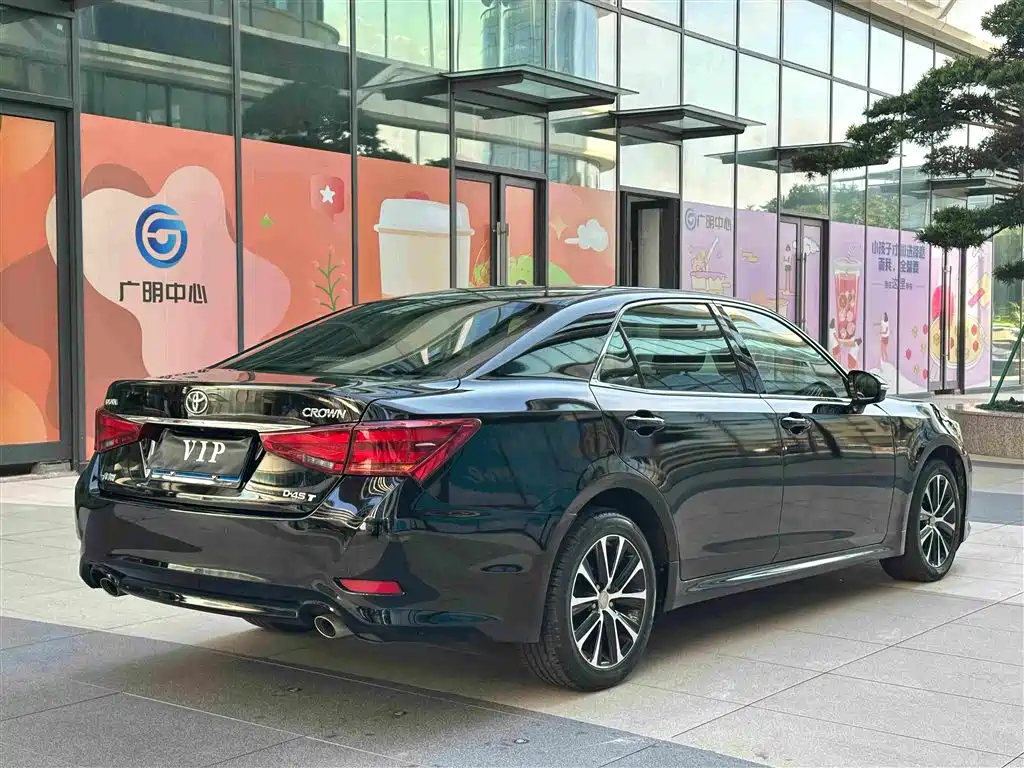 Toyota Crown 2019 2018 2.0T Fashion Edition