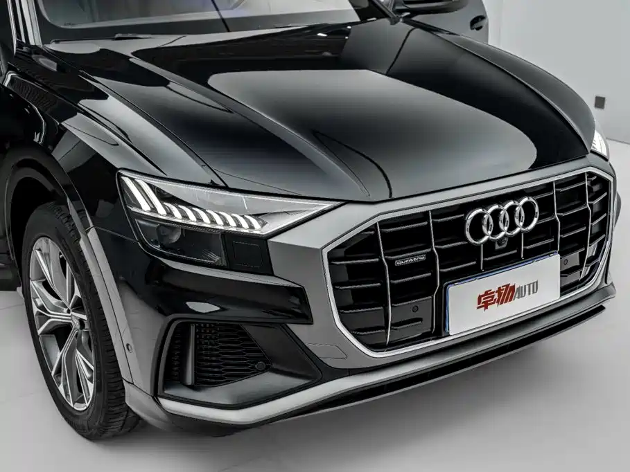 Audi Q8 2020 2021 Model 55 TFSI Premium Dynamic