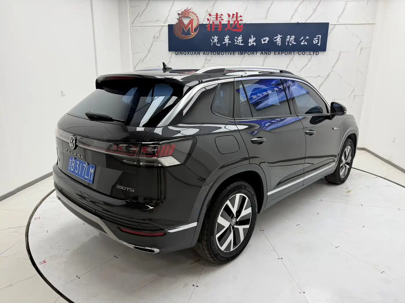 Volkswagen Tayron 2023 280TSI 2WD Luxury Plus Advanced Edition фото 4