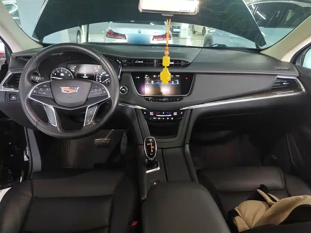 Cadillac XT5 2018 25T Luxury фото 10
