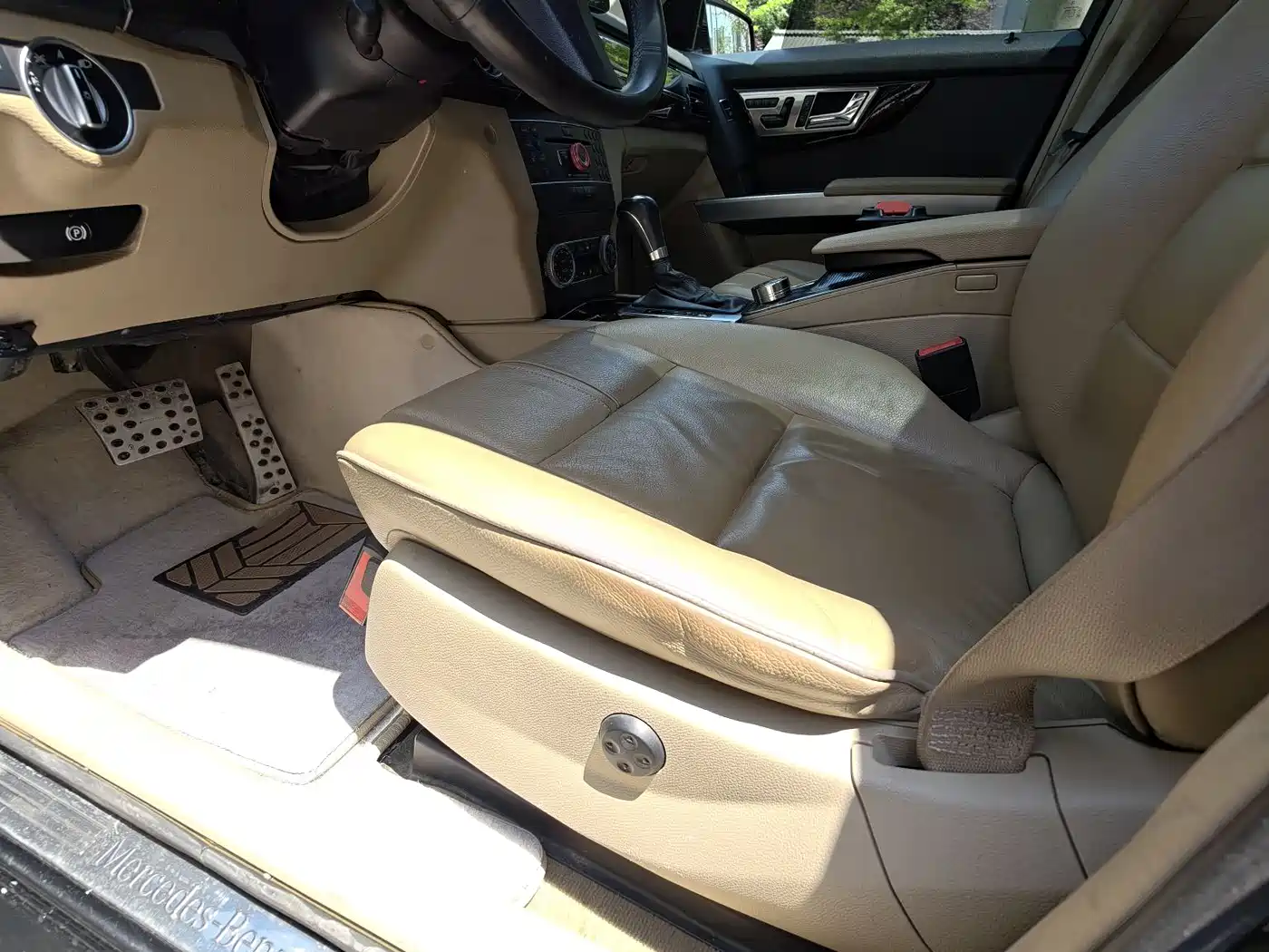 Mercedes-Benz GLK-Class (Import) 2011 GLK 350 4MATIC фото 9