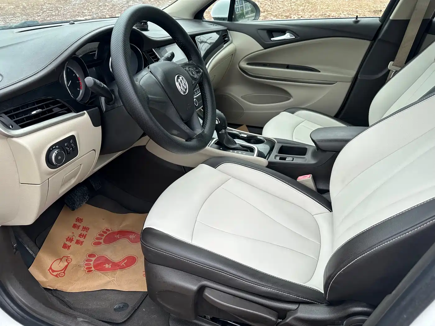 Buick Verano 2015 Sedan 15S Automatic Progressive фото 4