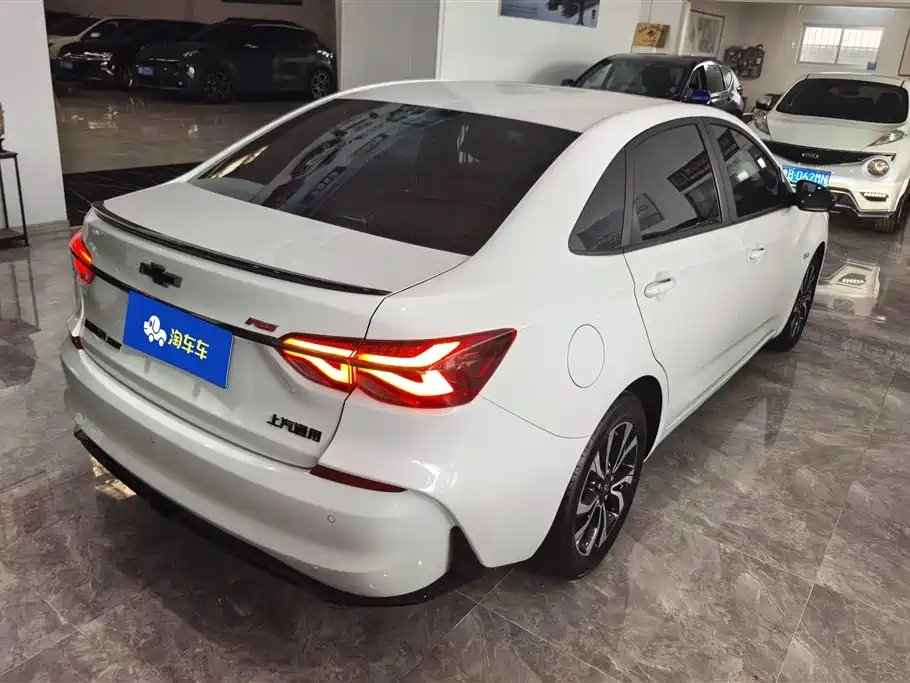 Chevrolet Monza 2020 Mild Hybrid RS 330T Automatic Smooth Edition фото 3