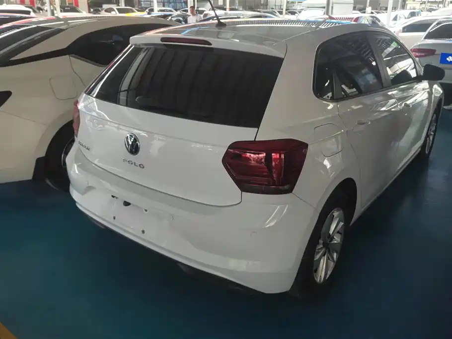 Volkswagen Polo 2023 Plus 1.5L Auto Joyful Living Edition фото 3