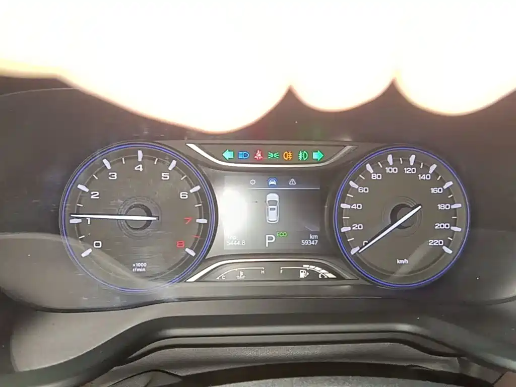 GAC Trumpchi Trumpchi GS3 2017 Model 200T Automatic Luxury Edition фото 12