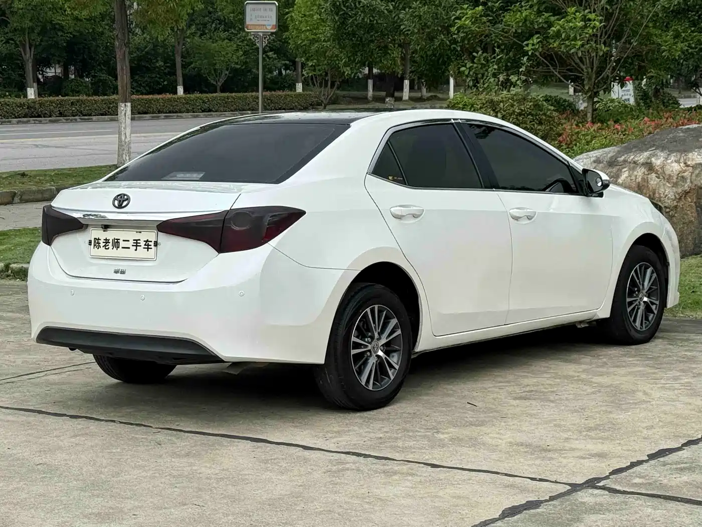 Toyota Levin 2016 1.6G CVT Elite Edition фото 6