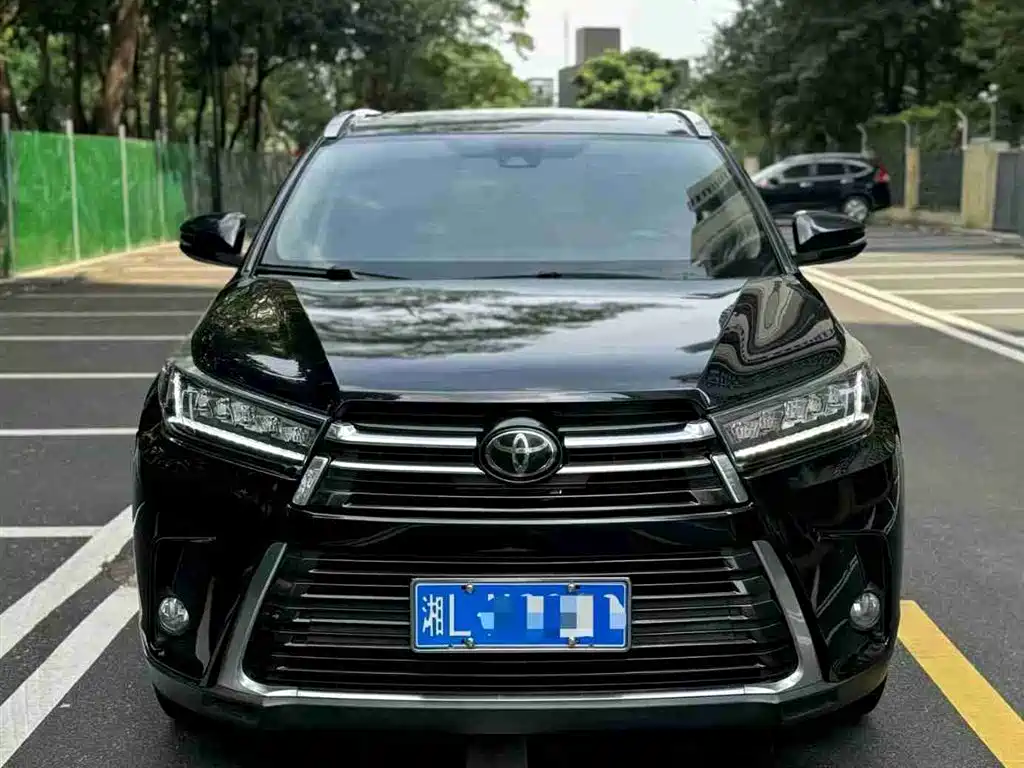 Toyota Highlander 2018 2.0T 2WD Premium 7-seater (China V) фото 2
