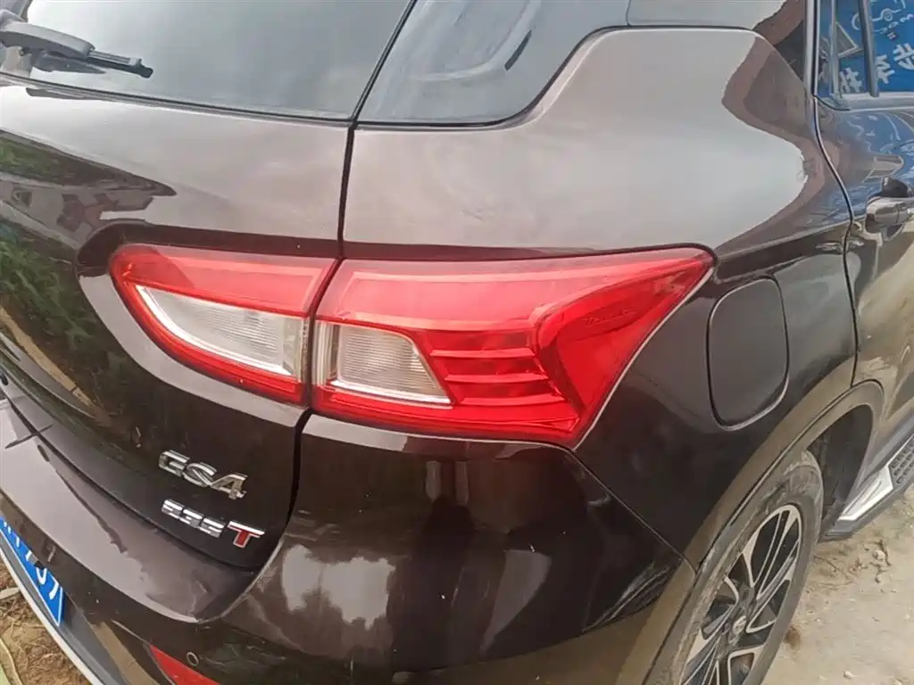 GAC Trumpchi Trumpchi GS4 2017 235T Automatic 2WD Elite фото 8