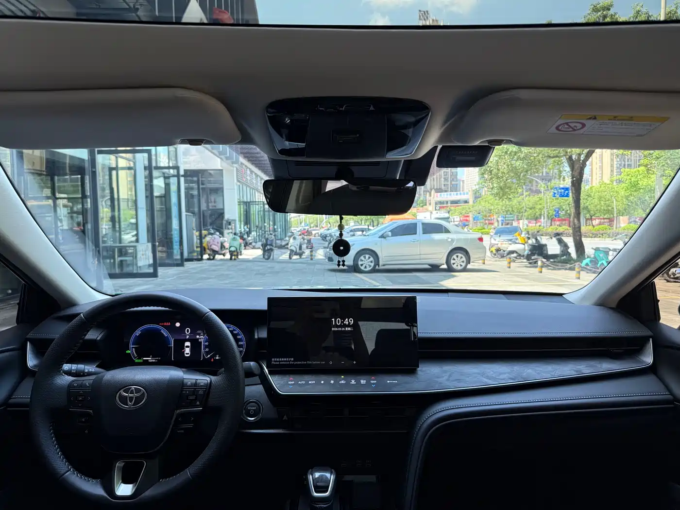 Toyota Camry 2024 Hybrid 2.5HG Premium Edition фото 12