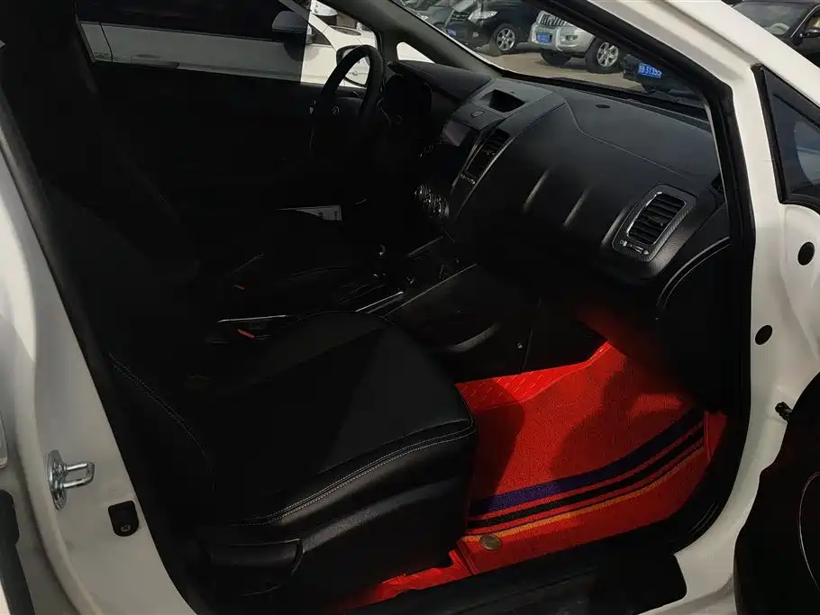 Kia K3 2016 1.6L Automatic GLS фото 8