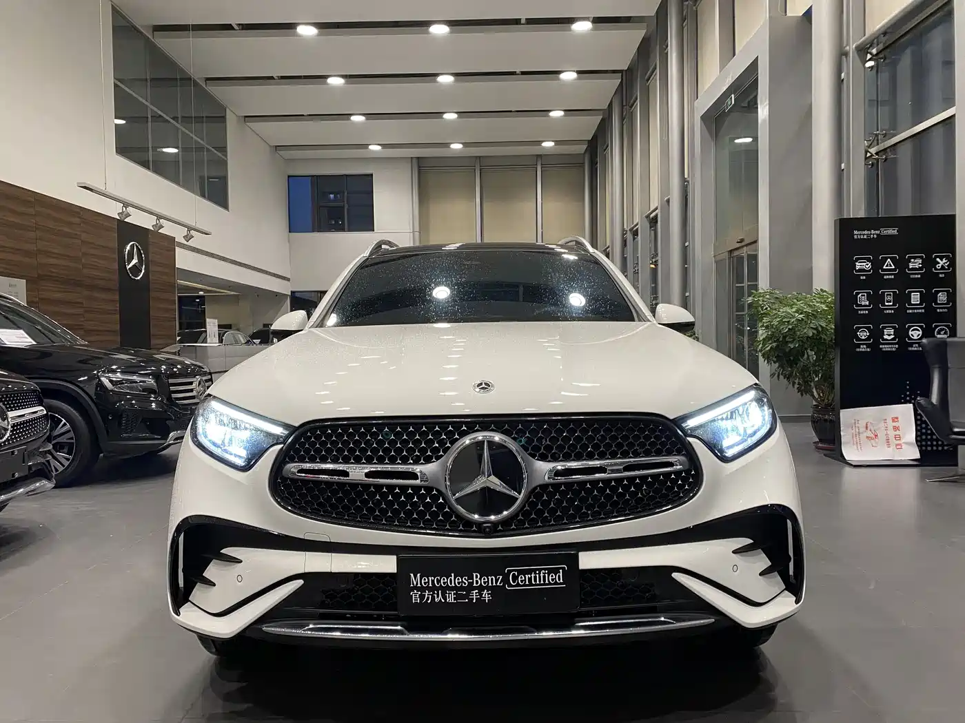 Mercedes-Benz GLC 2025 Facelift GLC 260 L 4MATIC Luxury фото 2