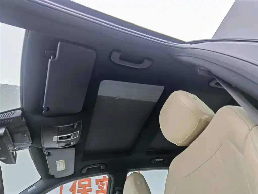 Mercedes-Benz GLE 2018 GLE 320 4MATIC Luxury Ultimate Edition фото 14