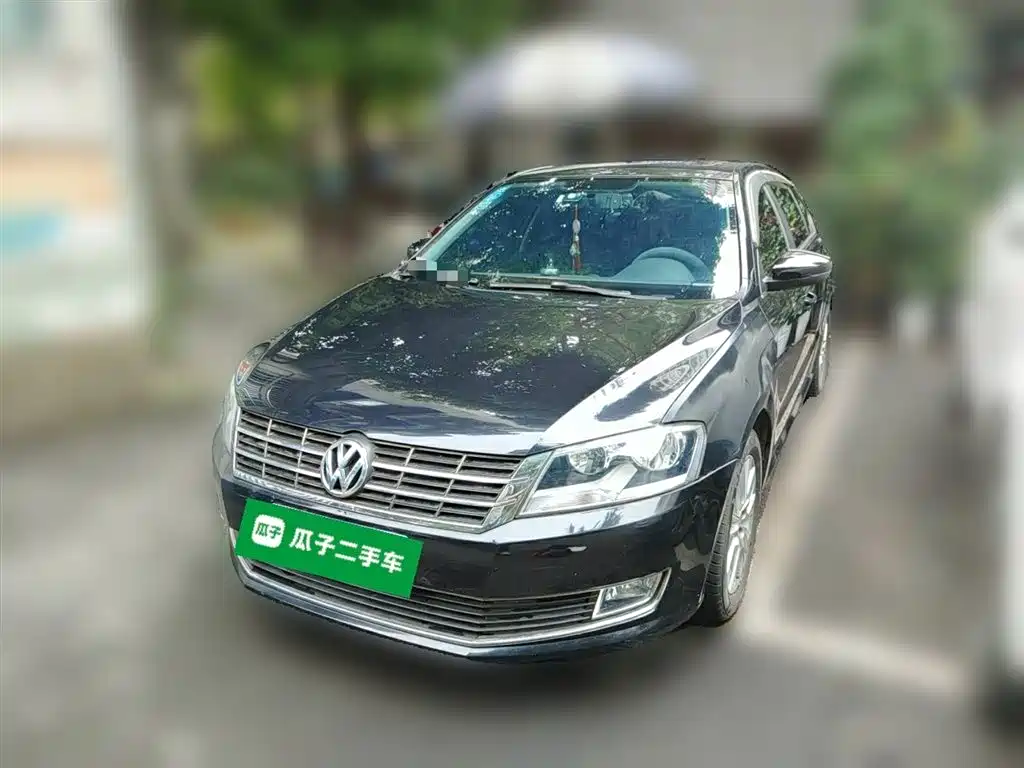 Volkswagen Lavida 2014 1.6L Automatic Sport фото 2