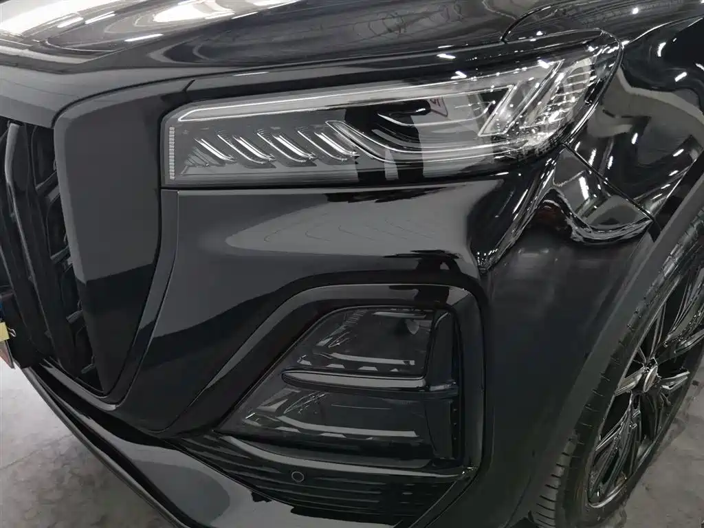 Hongqi HS5 2025 2.0T 2WD Mystic Shadow Edition фото 7