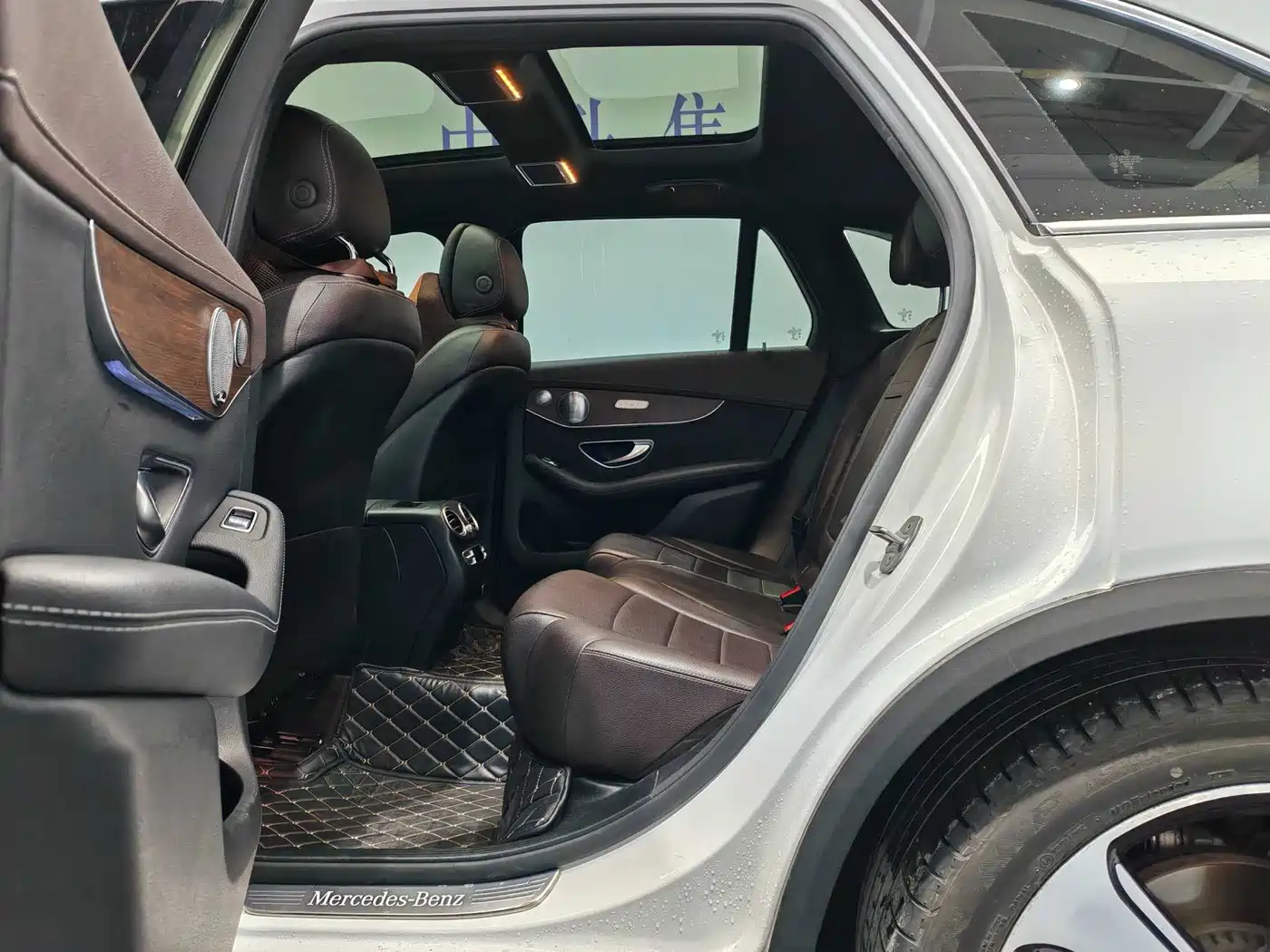 Mercedes-Benz GLC 2021 GLC 300 L 4MATIC Luxury фото 12