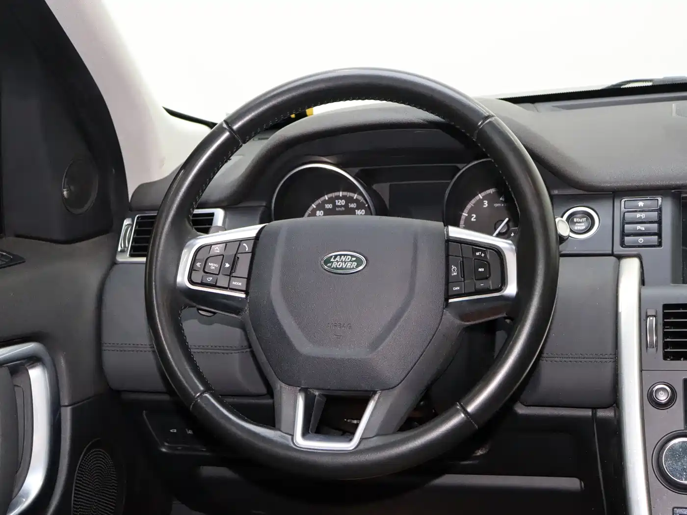 Land Rover Discovery Sport 2018 240PS SE Edition фото 19