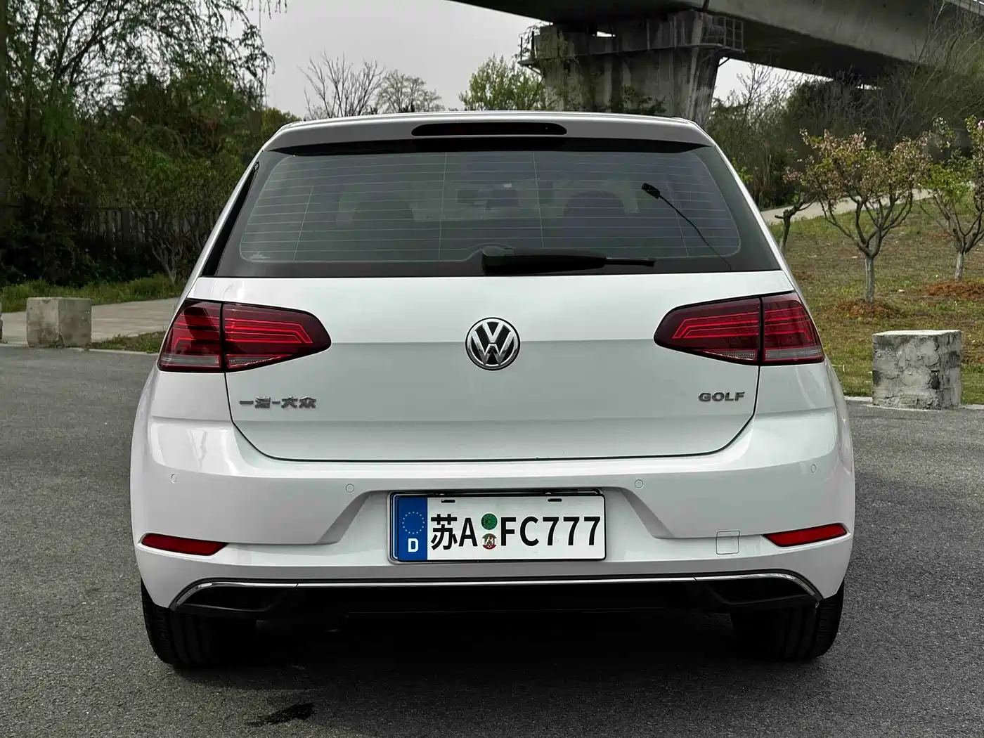 Volkswagen Golf 2018 1.6L Automatic Comfort фото 14