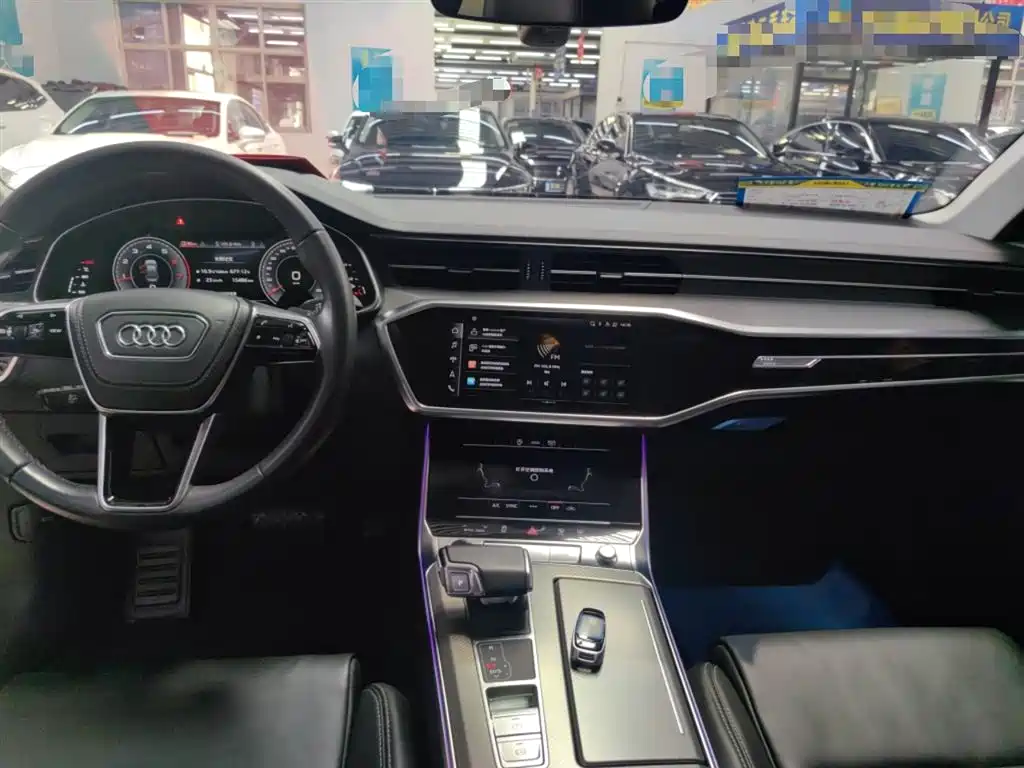 Audi A6L 2024 40 TFSI Luxury Elegance фото 4