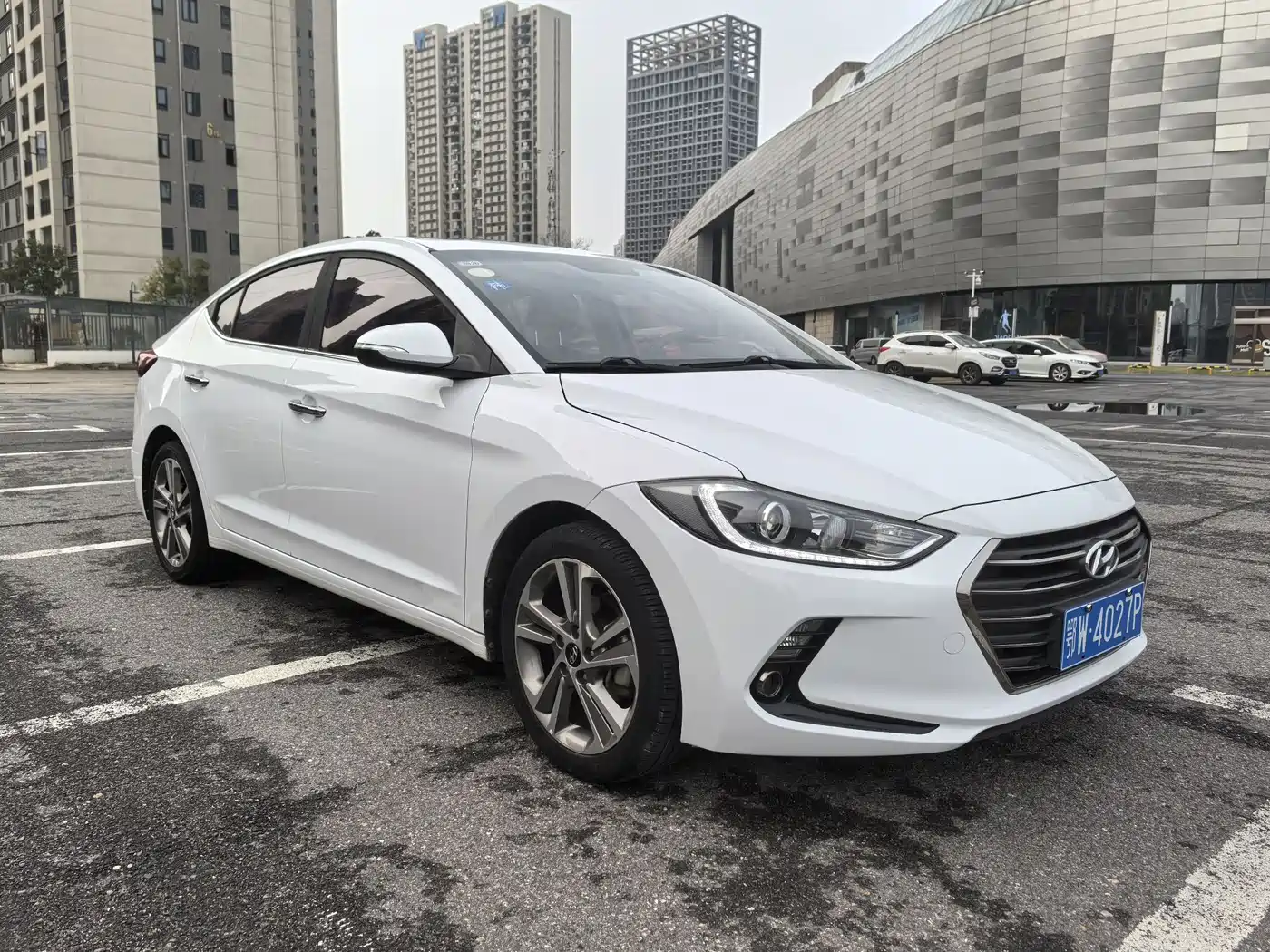Hyundai Elantra 2016 Model 1.6L Automatic Smart Elite фото 8