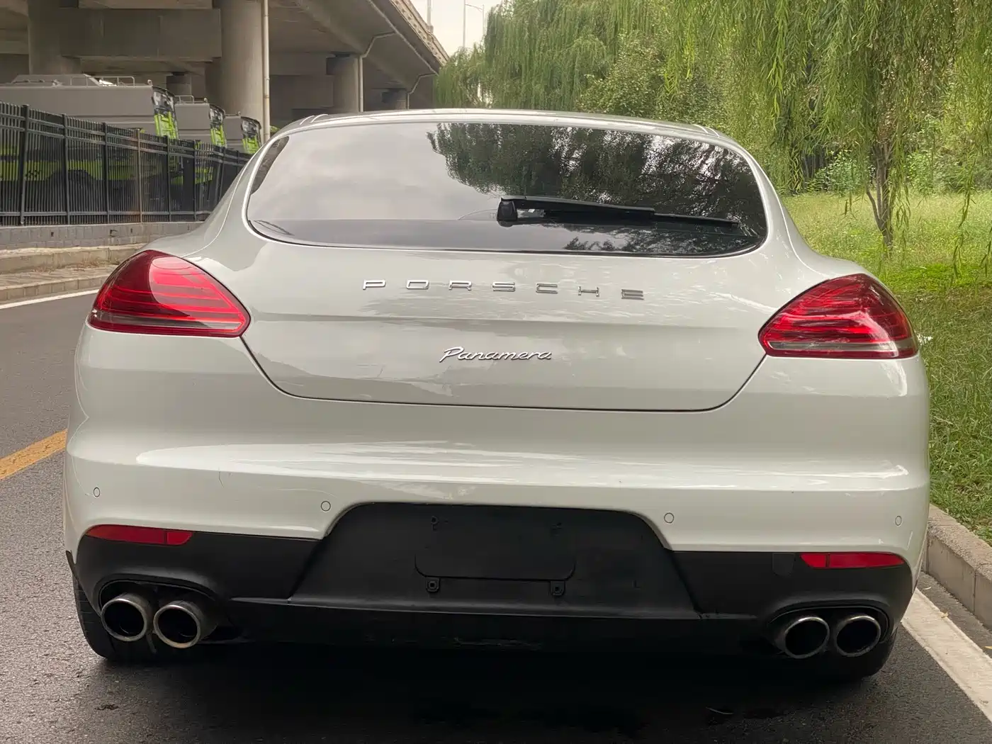 Porsche Panamera 2014 Panamera 3.0T фото 8