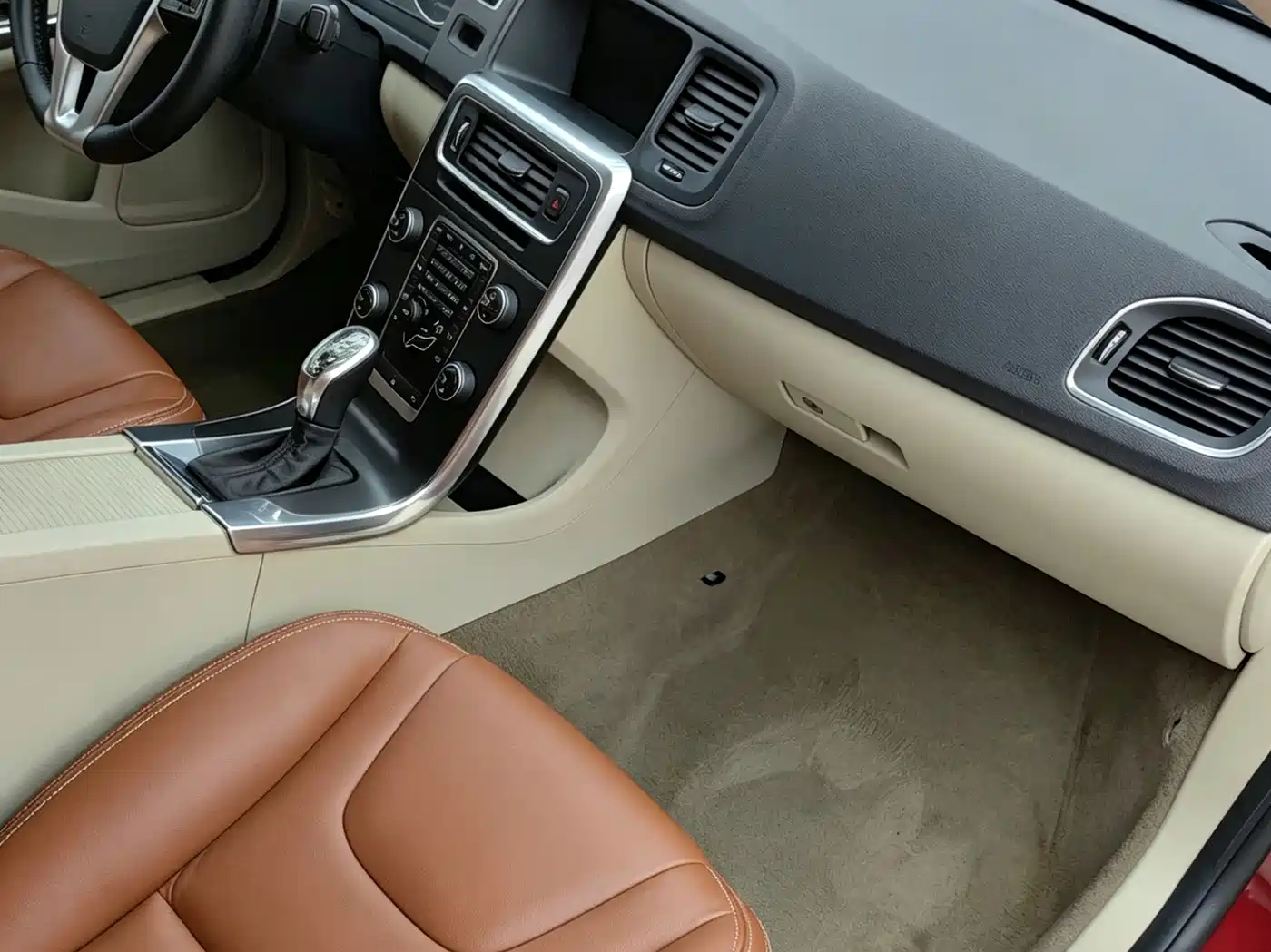 Volvo S60 (Import) 2013 2013 Model T5 Comfort Edition