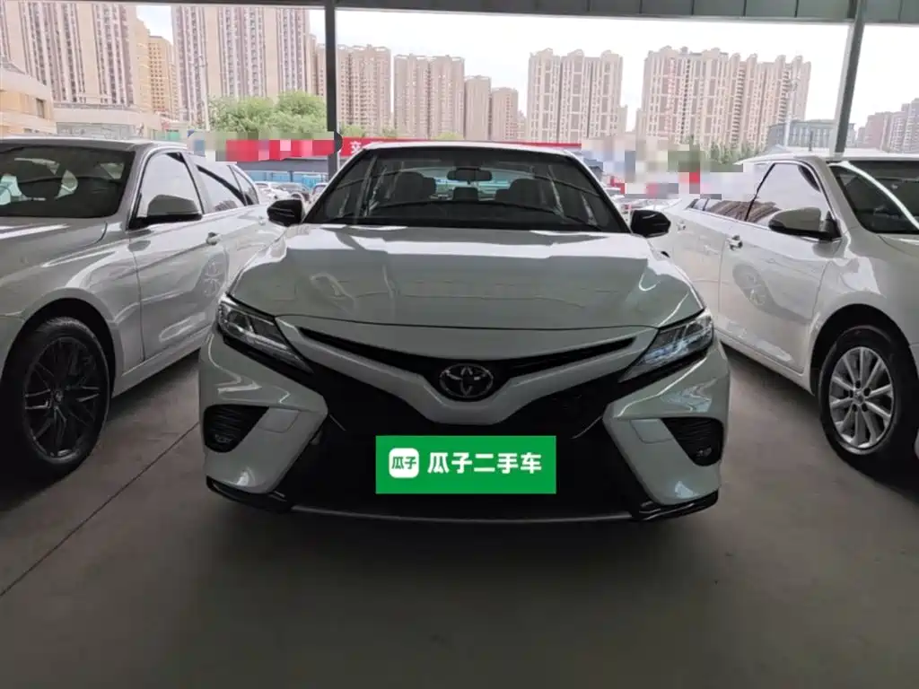 Toyota Camry 2018 2.0S Sport Edition фото 3
