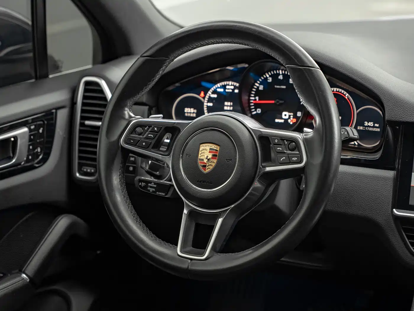 Porsche Cayenne 2018 Cayenne 3.0T фото 9