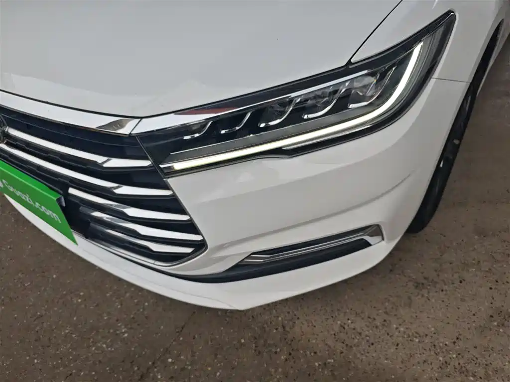 BYD Qin 2019 1.5L Automatic Prestige фото 24