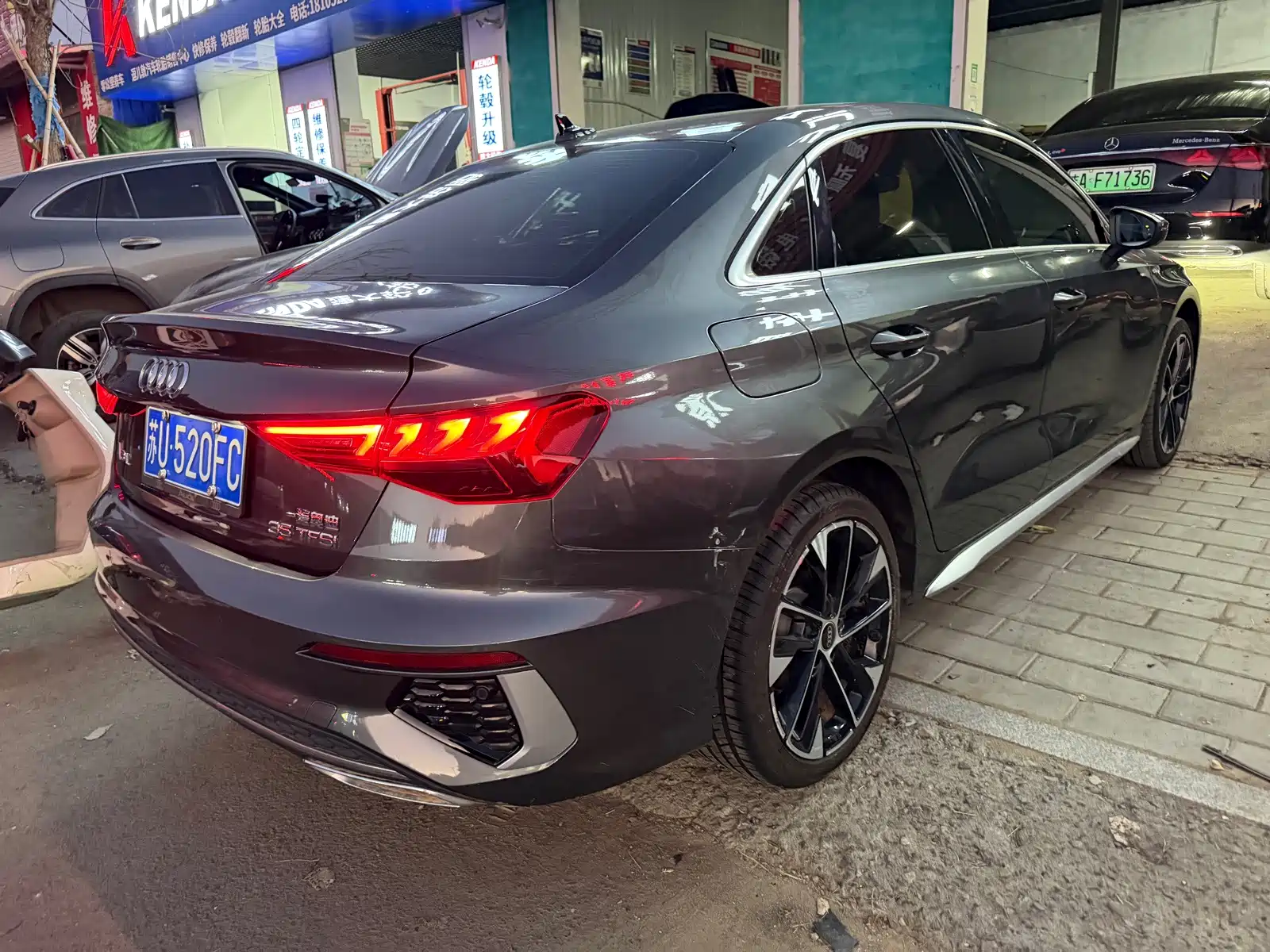 Photo 7 - Audi A3