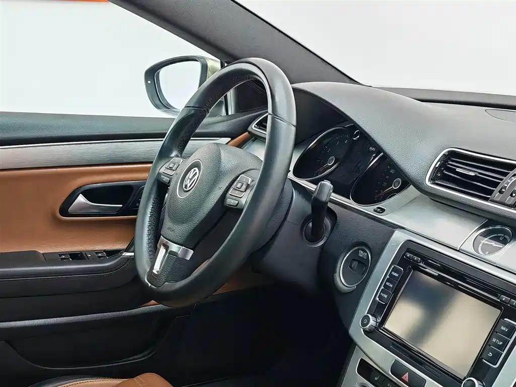 Volkswagen FAW-Volkswagen CC 2015 2.0TSI Luxury фото 22