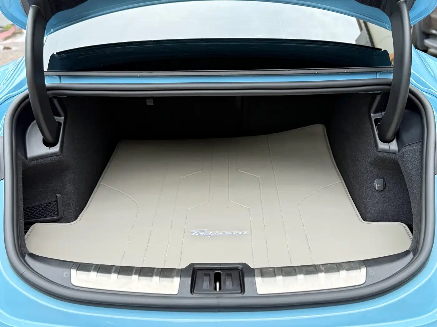 Porsche Taycan 2019 Taycan 4S фото 27